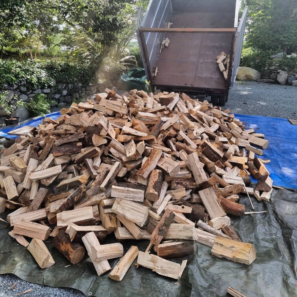 Kiln Dried Hardwood WoodfuelGwynedd